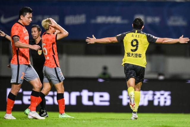 半岛体育app-新王在望？艾克森119球追平大羽 独享纪录仅差一球